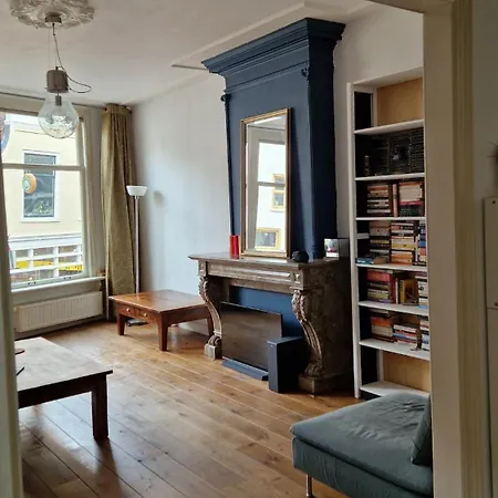 Homestay Family In Central, Historic Gouda