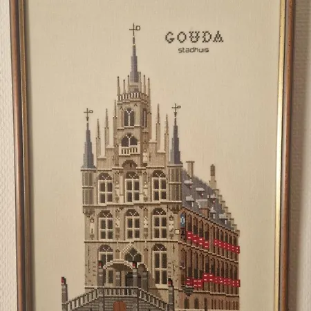 Family In Central, Historic Gouda